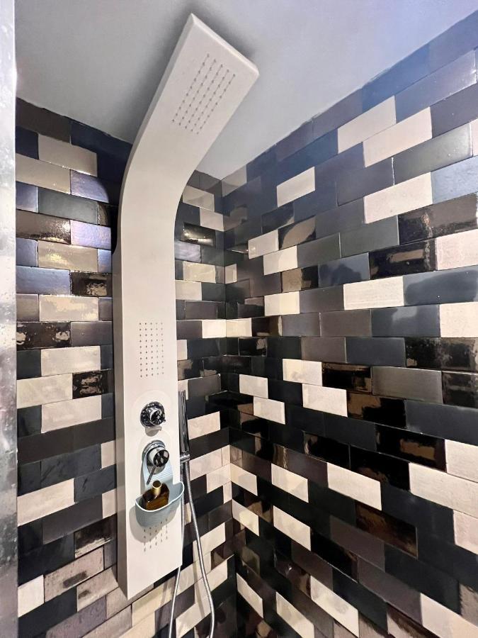 Zentral Suite Naples Extérieur photo