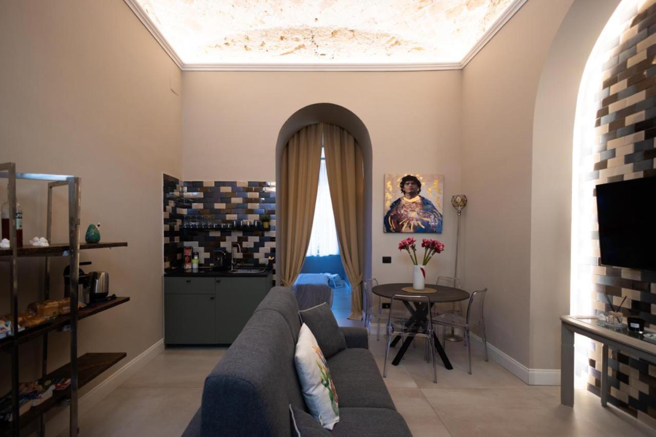 Zentral Suite Naples Extérieur photo